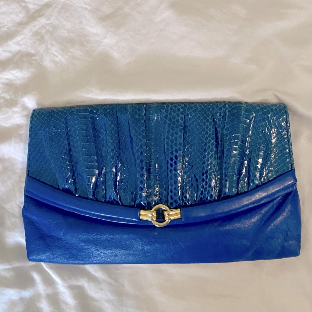 Vintage cobalt blue snakeskin clutch EUC